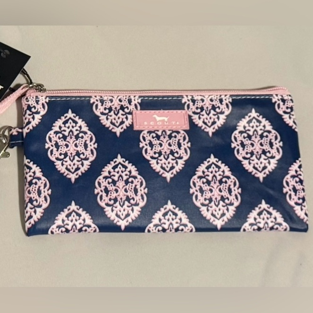 SCOUT Small Zipper Bag Kate Wristlet Silver Navy Pink Zipper Makeup Bag NWT